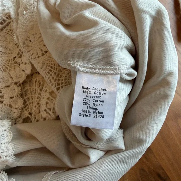 TravelSmith Boho Lace Tunic XL | Cottagecore Romantic Layering Top - Picture 4 of 6